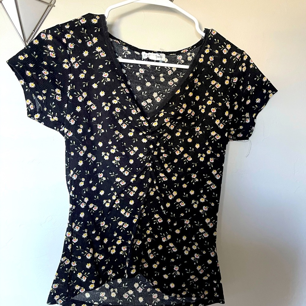 Floral tee